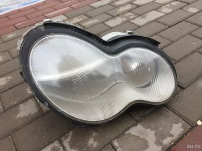 Лот: 9782970. Фото: 1. Фара правая Mercedes C W203 до... Оптика и освещение