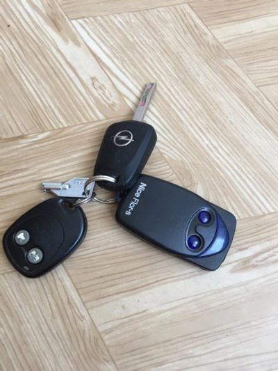 Лот: 13985436. Фото: 1. ключи opel astra. Чехлы, коврики, оплетки руля