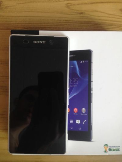 Лот: 9620617. Фото: 1. Sony Xperia z2. Смартфоны