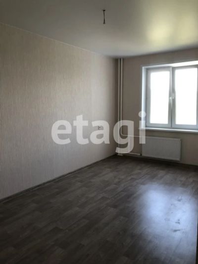 Лот: 21021733. Фото: 1. Продам 2-комн. кв. 56.8 кв.м... Квартиры, студии