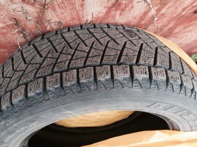 Лот: 4571117. Фото: 1. жирная зима bridgestone blizzak... Шины