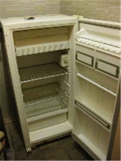 Лот: 7805112. Фото: 1. Продам холодильник 1000р. Другое (бытовая техника)