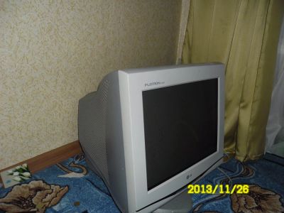 Лот: 3442199. Фото: 1. монитор LG. ЭЛТ-мониторы