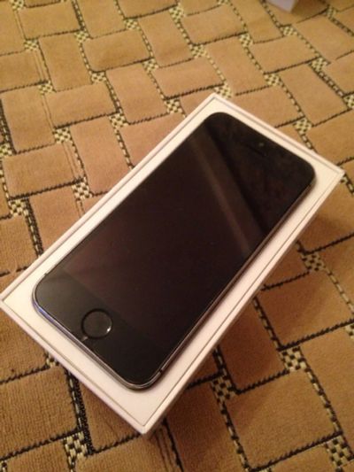 Лот: 5512062. Фото: 1. iPhone 5S 16GB РСТ. Отличное состояние... Смартфоны
