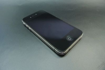 Лот: 5563491. Фото: 1. iPhone 4, 16Gb, чёрный, iOS 7. Смартфоны
