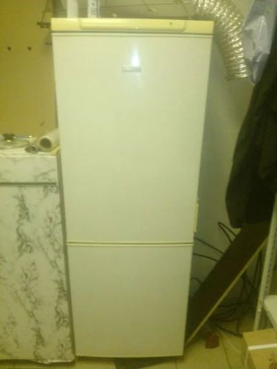 Лот: 6564900. Фото: 1. холодильник electrolux. Холодильники, морозильные камеры