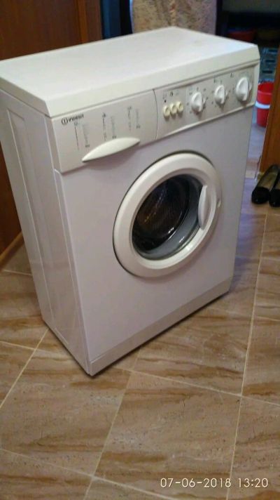Лот: 11631392. Фото: 1. Стиральная машина Indesit WGS... Стиральные машины