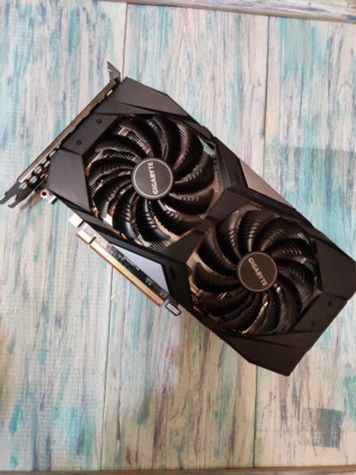 Лот: 19523011. Фото: 1. 5500 xt 4gb. Видеокарты