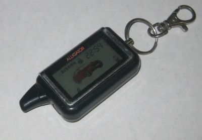 Лот: 6624104. Фото: 1. Брелок Alligator d-1100rsg, D1100. Автомобильные сигнализации