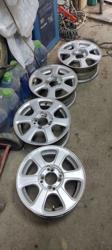 Лот: 21046532. Фото: 1. Литые диски R14 4x100,4x114,3... Диски