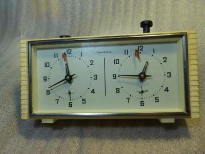 Лот: 6403282. Фото: 1. шахматные часы. Шахматы, шашки, нарды