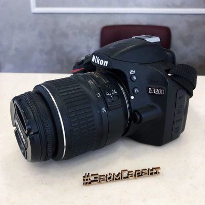 Лот: 11610688. Фото: 1. Зеркальный фотоаппарат Nikon D3200... Цифровые зеркальные