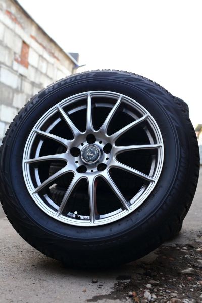 Лот: 10753299. Фото: 1. Диски Claire 17x7j, 5x114.3, Bridgestone... Шины на дисках