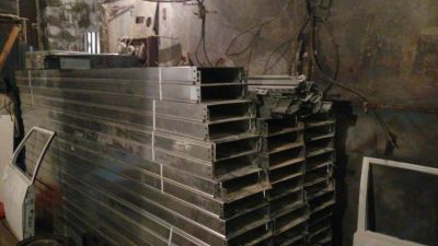Лот: 11248183. Фото: 1. Лоток кабельный DKC 300\80\3000. Кабель-канал, трубы, аксессуары