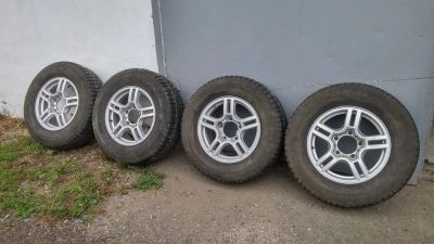 Лот: 10080911. Фото: 1. УАЗ Патриот Кама 221 235/70 R16. Шины на дисках