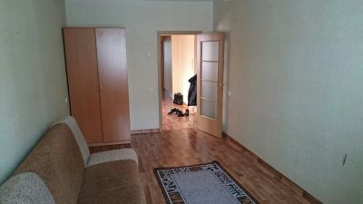 Лот: 9105723. Фото: 1. Сдам 1 комнатную Урванцева 5. Квартиры, студии