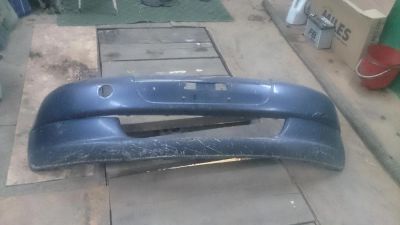 Лот: 11507272. Фото: 1. Бампер передний Toyota vitz. Кузов