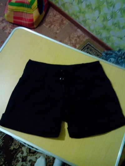 Лот: 3745708. Фото: 1. Шорты. Брюки, шорты