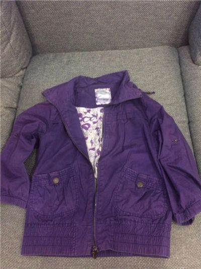 Лот: 9413894. Фото: 1. Куртка-ветровка. Верхняя одежда