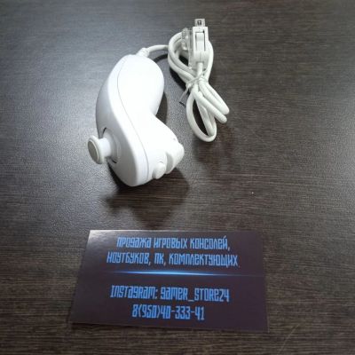 Лот: 17494674. Фото: 1. Nintendo Wii Nunchuk оригинал... Аксессуары для игровых приставок, консолей, геймпады