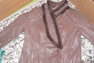 Лот: 3276119. Фото: 1. Куртка женская с норкой. Верхняя одежда
