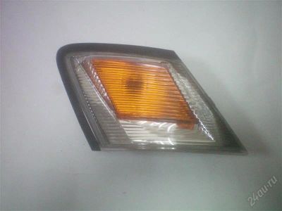 Лот: 2269453. Фото: 1. Поворотник(габарит) Toyota Mark... Оптика и освещение