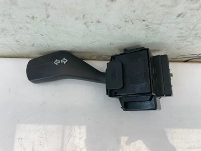 Лот: 24965281. Фото: 1. переключатель поворотов Ford Focus... Двигатель и элементы двигателя