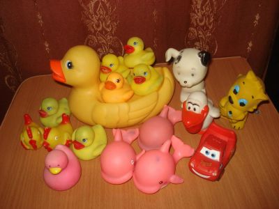 Лот: 10533528. Фото: 1. резиновые игрушки 7. Развивающие