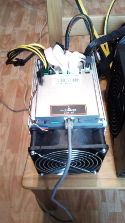 Лот: 12240508. Фото: 1. Asic (Асик) Bitmain Antminer Z9... Майнинг фермы, товары для майнинга