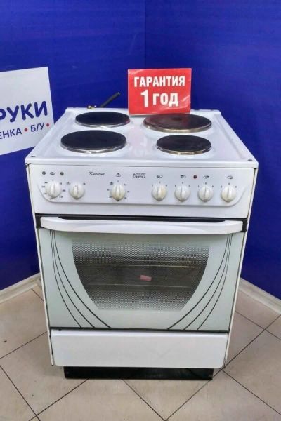 Лот: 15941710. Фото: 1. Плита нововятка классик 370 (б... Плиты, духовые шкафы, варочные поверхности