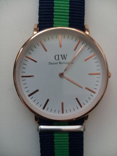 Лот: 8559049. Фото: 1. Часы Daniel Wellington. Другие наручные часы