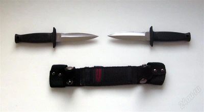 Лот: 1511722. Фото: 1. Два ножа для скрытого ношения... Ножи, топоры