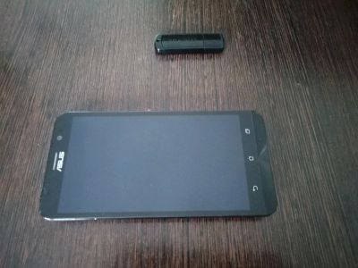 Лот: 12588245. Фото: 1. Asus zenfone 2 ze551ml 4/32gb. Смартфоны