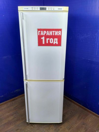 Лот: 13691718. Фото: 1. Холодильник samsung rl 33 easw... Холодильники, морозильные камеры