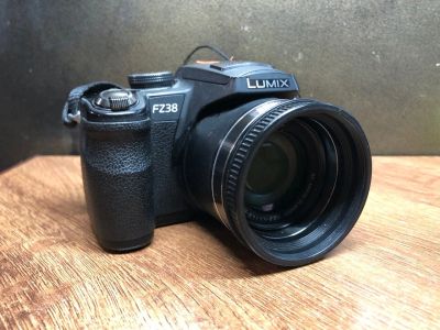 Лот: 15265909. Фото: 1. Фотоаппарат Panasonic Lumix DMC-FZ38. Цифровые компактные