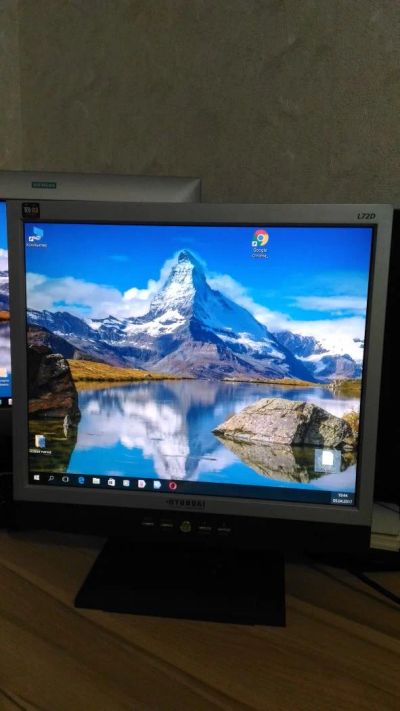 Лот: 9956240. Фото: 1. LCD монитор 17". ЖК-мониторы