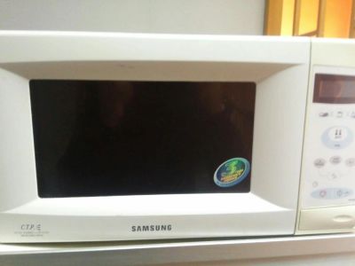 Лот: 9649087. Фото: 1. микроволновка Samsung M1638NR. Микроволновки, мини-печи