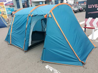 Лот: 11817047. Фото: 1. Туристическая четырехместная палатка. Палатки, тенты