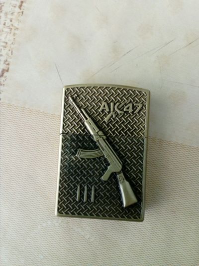 Лот: 12535492. Фото: 1. Зажигалка Ак 47. Сувенирные мелочи