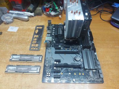 Лот: 25527745. Фото: 1. Комплект Ryzen 5 5600/Asrock b450... Комплекты запчастей
