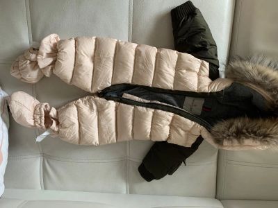 Лот: 16462907. Фото: 1. Детский зимний комбинезон Moncler. Верхняя одежда