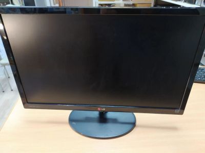 Лот: 15659646. Фото: 1. ЖК монитор 24" LG Flatron 24EA53T... ЖК-мониторы