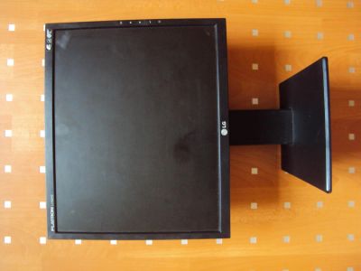 Лот: 6247565. Фото: 1. монитор LG 17 неисправен. ЖК-мониторы