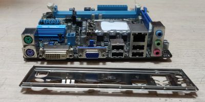 Лот: 20287675. Фото: 1. Мат. плата ASUS P8H61-I LX R2... Материнские платы