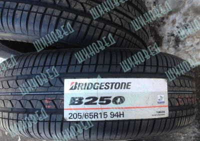 Лот: 5267974. Фото: 1. Шины 205/65 R15 Bridgestone B250... Шины