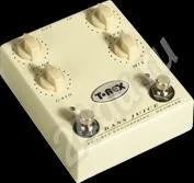 Лот: 418331. Фото: 1. T-REX BassJuice басовый дист. Гитарные эффекты и комбоусилители