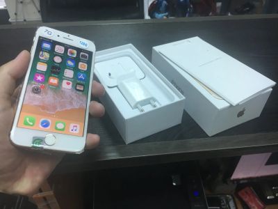 Лот: 12524493. Фото: 1. iPhone 7 gold 128 gb. Смартфоны
