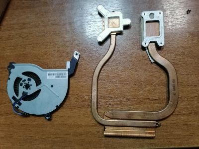 Лот: 16792301. Фото: 1. HP Pavilion 15-n007sr,Вентилятор... Системы охлаждения