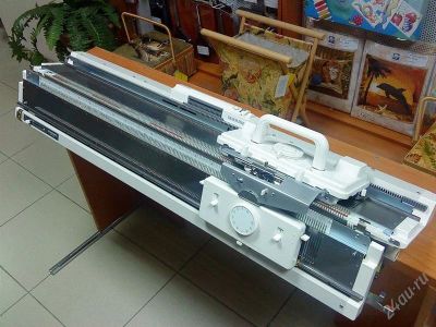 Лот: 1776291. Фото: 1. Вязальная машина Silver Reed SK280... Швейный и вязальный инструмент
