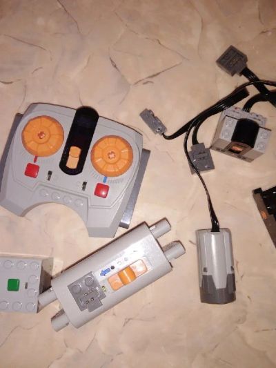 Лот: 20298339. Фото: 1. Lego Power Functions. Конструкторы